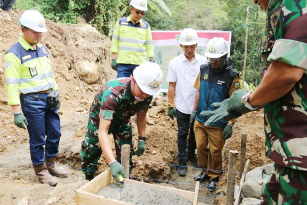 Kolaborasi Kodim 1403/Palopo, PT Masmindo Gelar Groundbreaking Revitalisasi Sarana Air Bersih di Desa Rante Balla